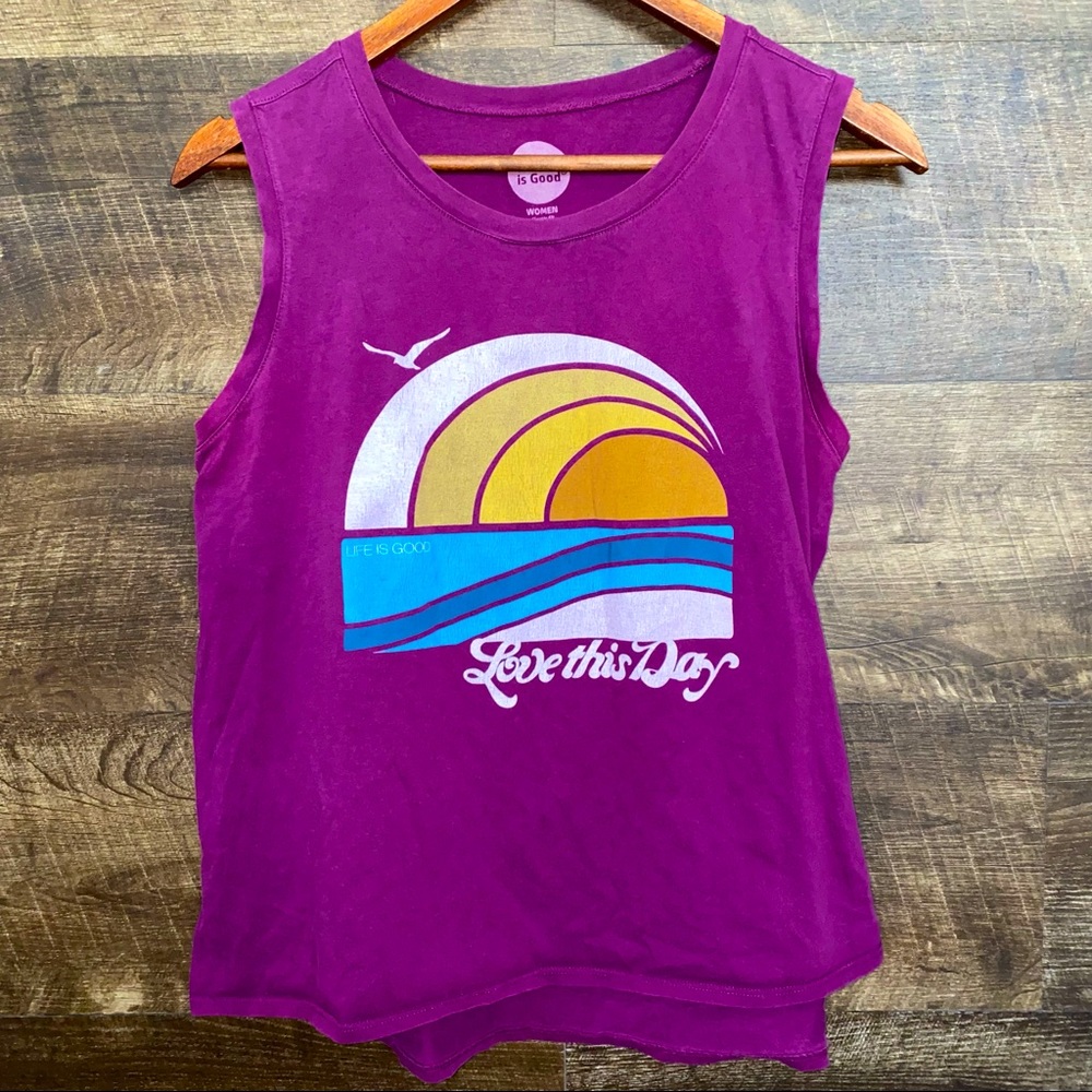 ❌SOLD❌ LIFE IS GOOD Love This Day Tank Purple Beach Size Medium